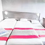 호텔 Restaurant Kyriad De 페론네