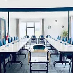 Restaurant Kyriad De 호텔