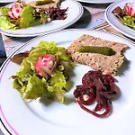 Hotel Restaurant Kyriad De Peronne