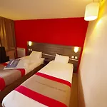 호텔 Restaurant Kyriad De 페론네