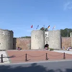 Restaurant Kyriad De 페론네