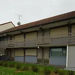 Restaurant Kyriad De 호텔 3*