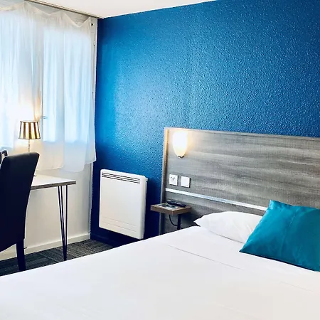 Restaurant Kyriad De Ξενοδοχείο 3*
