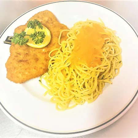 Restaurant Kyriad De بيرون