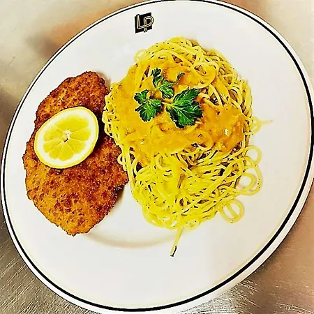 Restaurant Kyriad De 호텔
