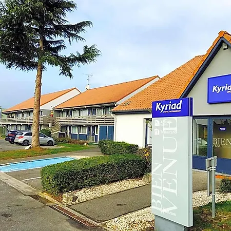 Hotel Restaurant Kyriad De Peronne 3* Peronne (Somme)