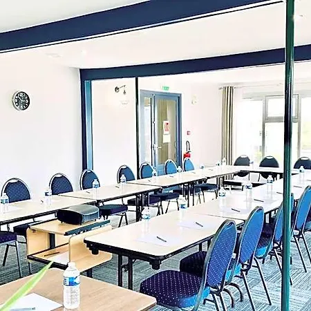 Hotel Hotel Restaurant Kyriad De Peronne