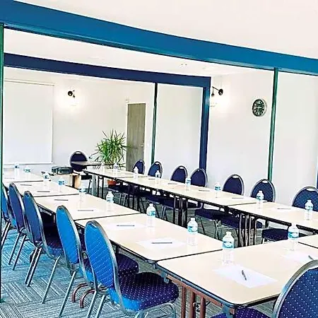 Hotel Hotel Restaurant Kyriad De Peronne