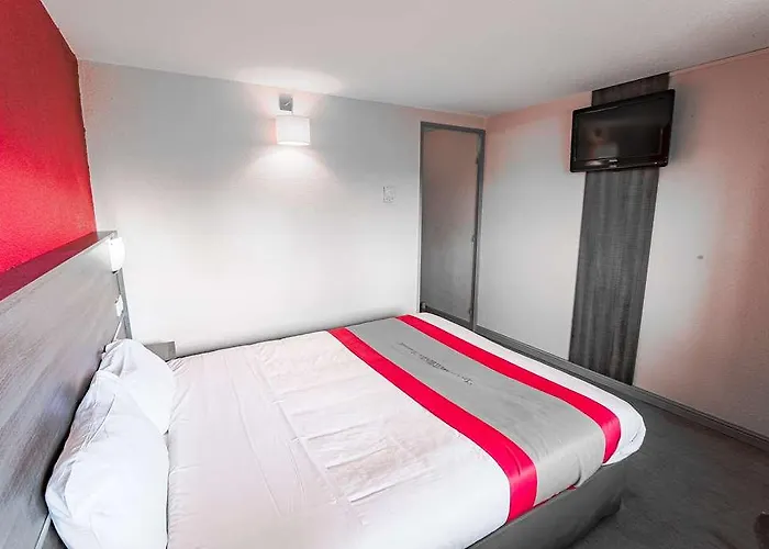 Hotel Restaurant Kyriad De Peronne 3* Peronne (Somme)