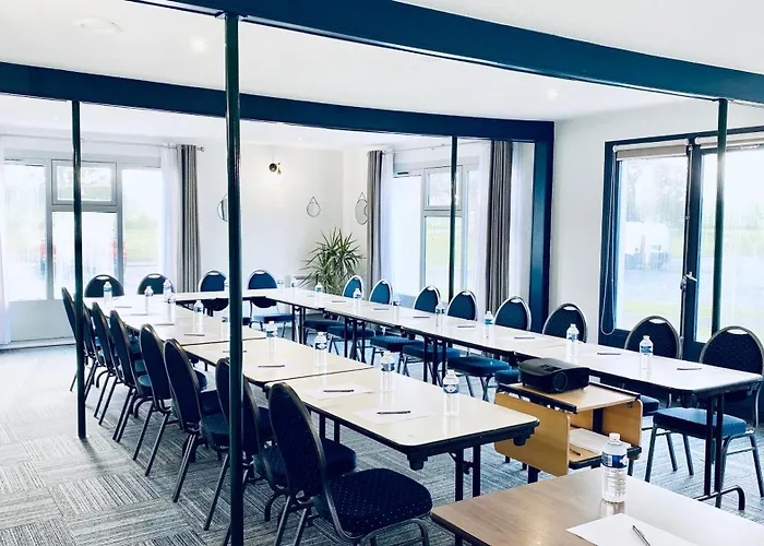 Hotel Restaurant Kyriad De Peronne Hotel Peronne (Somme)