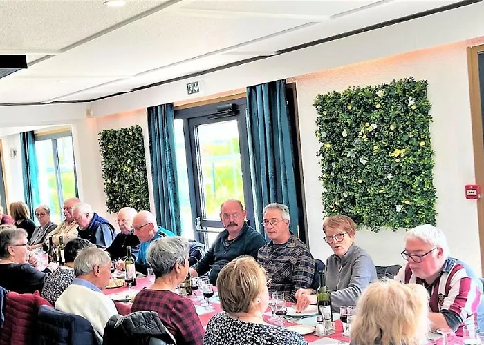 Ξενοδοχείο Restaurant Kyriad De Péronne