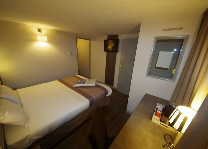 Ξενοδοχείο Restaurant Kyriad De Péronne