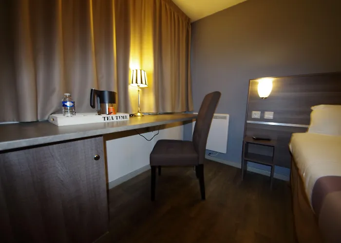 Hotel Hotel Restaurant Kyriad De Peronne