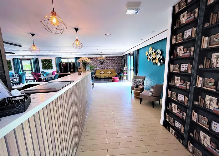 Ξενοδοχείο Restaurant Kyriad De