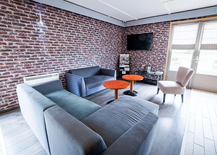 Restaurant Kyriad De Ξενοδοχείο