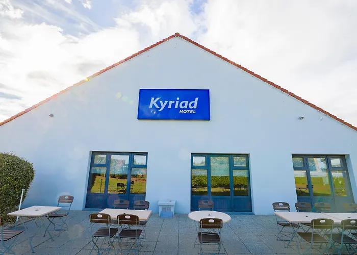 Ξενοδοχείο Restaurant Kyriad De 3*