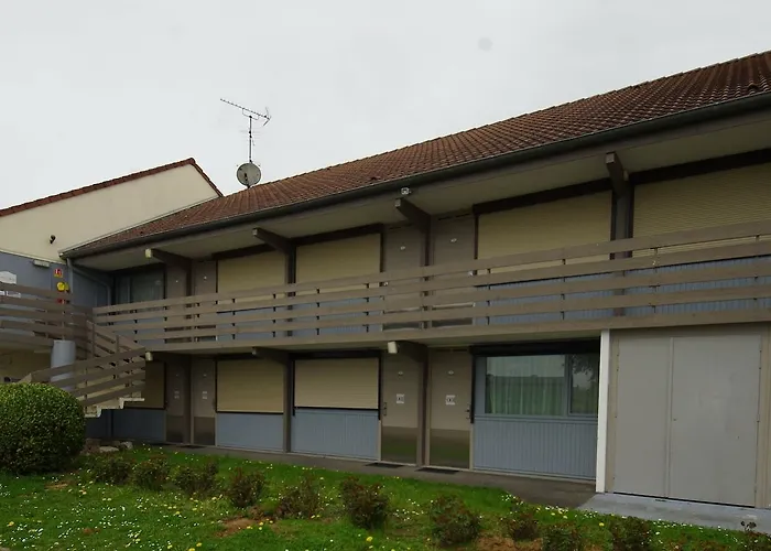 Restaurant Kyriad De Ξενοδοχείο 3*